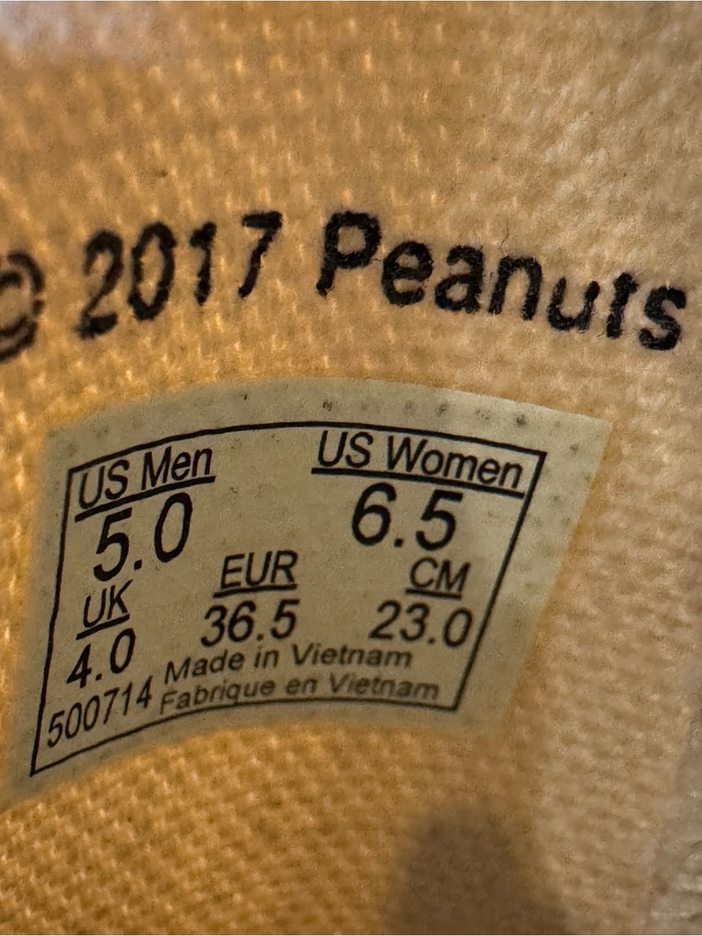 NWOT  2017 Limited Edition Vans x Peanuts Slip-on - Size 6.5 (W) / 5.0 (M) - Picture 6 of 7